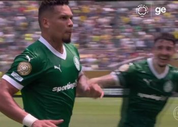 Palmeiras vence o Botafogo na prorrogação e avança às quartas do Mundial de Clubes