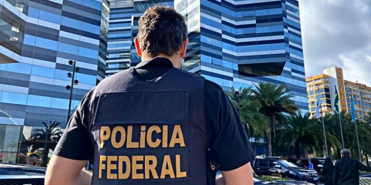 Polícia Federal bate recorde com mais de 1.300 foragidos capturados em maio
