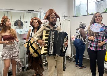 Festejos juninos levam alegria, música e acolhimento às unidades de saúde de Feira de Santana
