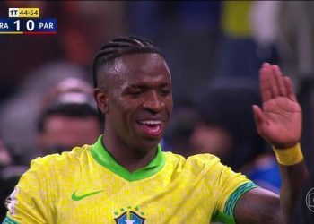 Brasil vence o Paraguai, garante vaga na Copa de 2026 e presenteia Ancelotti com vitória no aniversário