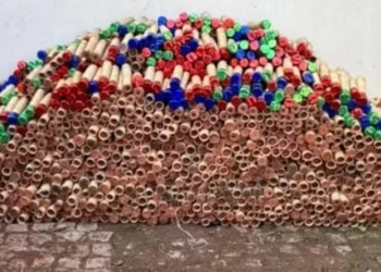 Mais de 2 mil ‘espadas’ em confecção são apreendidas em fábrica clandestina na Bahia