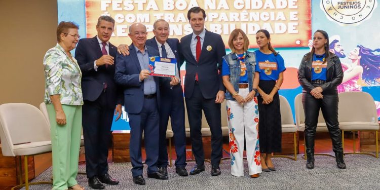 Feira de Santana recebe Selo de Transparência pelos festejos juninos de 2025