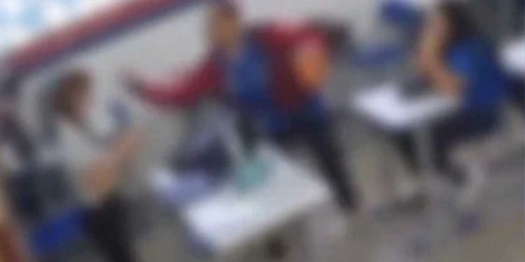 MP-BA leva à Justiça caso de professora agredida por aluno no interior do estado
