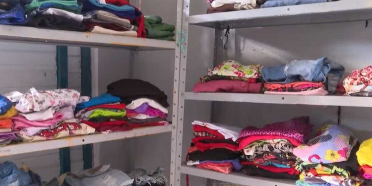 Bazar solidário em Feira de Santana oferece produtos acessíveis e apoia causas sociais