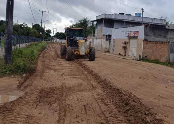 Chuvas interrompem patrolamento em estradas dos distritos de Feira de Santana
