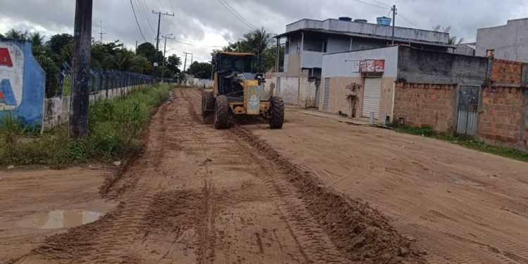 Chuvas interrompem patrolamento em estradas dos distritos de Feira de Santana