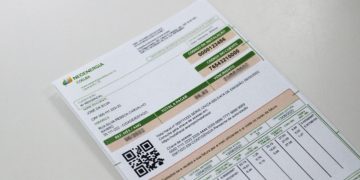 Conta de luz gratuita para mais de 6 milhões de baianos começa a valer em julho