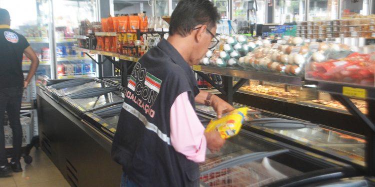 Procon encontra irregularidades em nove delicatessens de Feira de Santana