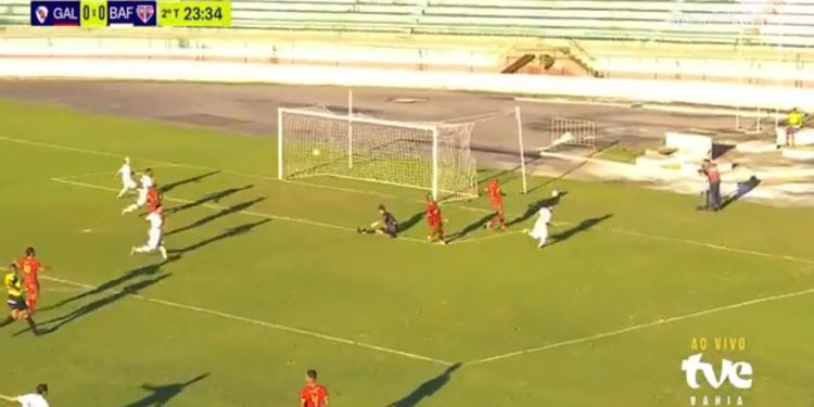 Bahia de Feira vence Galícia no jogo de ida e fica a um empate do título da Série B