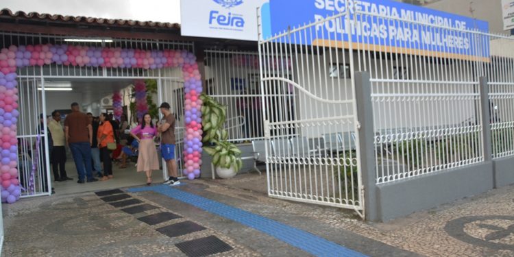 Feira de Santana inaugura nova sede da Secretaria da Mulher para reforçar o combate à violência