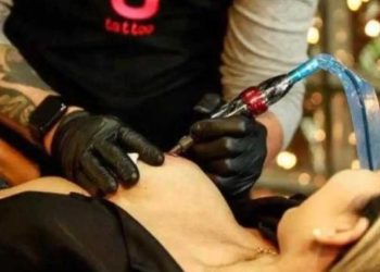 Conselho Federal de Medicina proíbe uso de anestesia em tatuagens estéticas