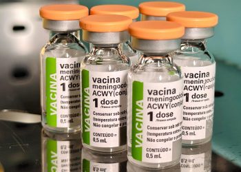 Feira de Santana reforça vacinação de crianças e adolescentes com mais de 23 tipos de imunizantes