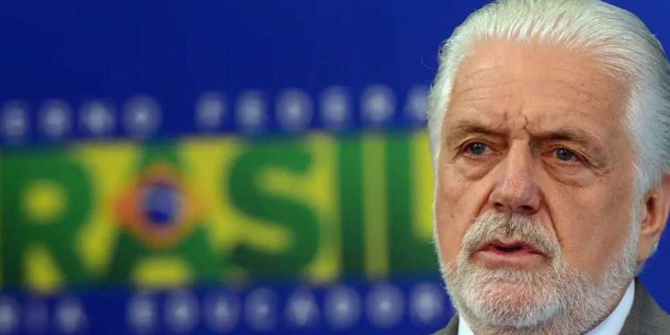 Senadores brasileiros em Washington tentam barrar tarifaço de Trump, mas Jaques Wagner vê poucas chances de sucesso