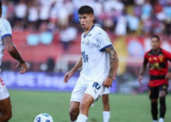 Bahia empata sem gols com o Sport na Ilha do Retiro e mantém 4º lugar no Brasileirão