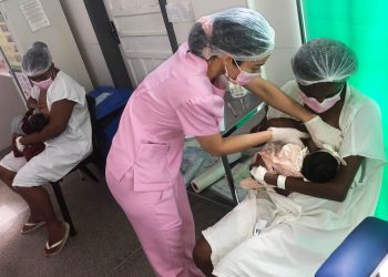 Banco de Leite do Hospital da Mulher lança cartilha e reforça ações do Agosto Dourado em Feira de Santana