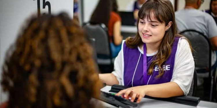 CIEE abre 445 vagas de estágio na Bahia; oportunidades para 21 áreas e Ensino Médio