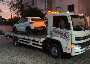 Polícia Civil recupera carro com restrição de furto no bairro Pedra do Descanso, em Feira de Santana