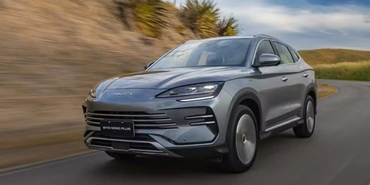 Vendas de carros eletrificados crescem 90% na Bahia no 1º semestre