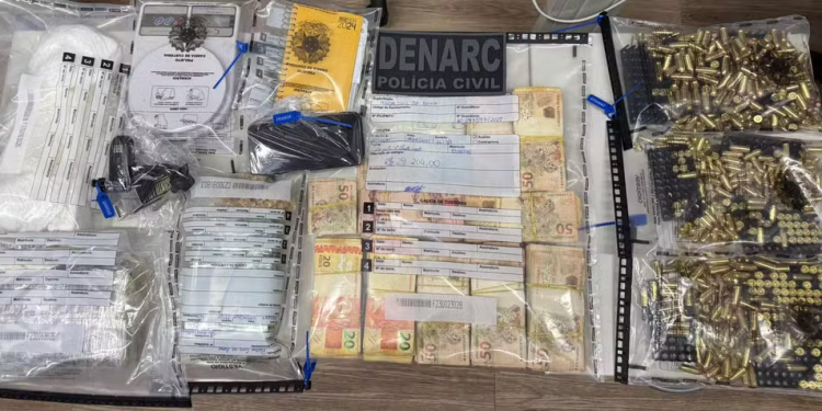 Justiça mantém presa suspeita de comandar tráfico de drogas em Feira de Santana