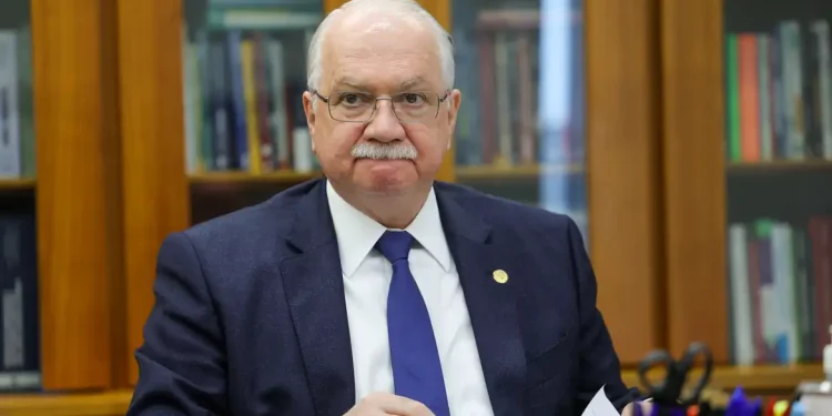 Edson Fachin é eleito presidente do STF; Alexandre de Moraes será vice