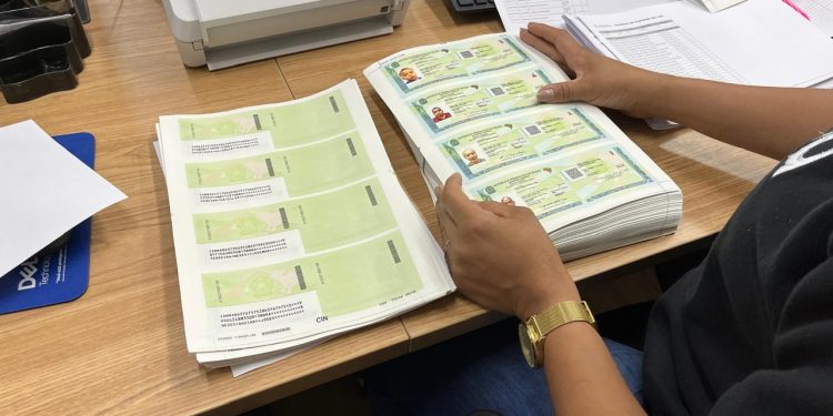 Bahia bate recorde com emissão de 175 mil novas Carteiras de Identidade Nacional em julho