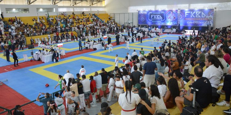 Prefeitura reinaugura Complexo Oyama Pinto com etapa do Campeonato Baiano de Karatê
