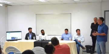 Feira de Santana recebe oficina de eletromobilidade e inicia testes com ônibus 100% elétrico