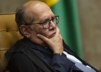 Gilmar Mendes barra acesso direto de MP e polícia a dados do Coaf