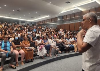 Feira de Santana lança novo sistema de monitoramento da frequência escolar