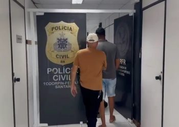 Assistência técnica de celulares é alvo de operação da Polícia Civil em Feira de Santana
