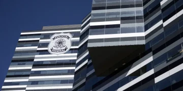 PF aponta que Bolsonaro burlou decisão do STF e compartilhou mais de 300 vídeos pelo WhatsApp