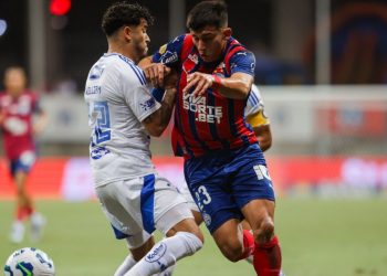 Bahia sofre virada do Cruzeiro e perde a primeira na Fonte Nova pelo Brasileirão 2025