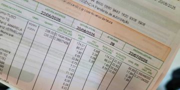 Conta de luz gratuita para famílias de baixa renda é aprovada no Congresso e segue para sanção presidencial