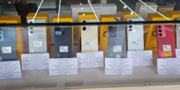 Receita Federal apreende mais de 100 celulares em operação contra descaminho na Bahia