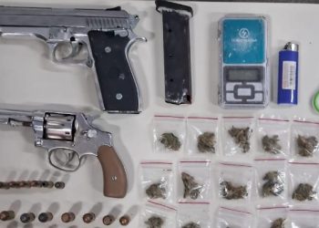 65ª CIPM apreende armas, munições e drogas durante a Operação Impacto em Feira de Santana
