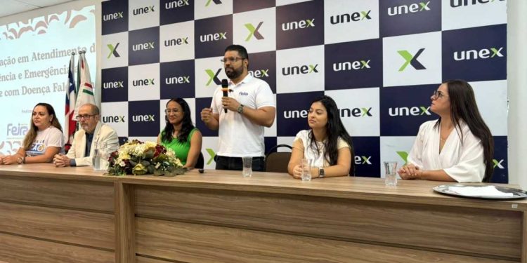 Feira de Santana capacita médicos para atendimento de urgência em pacientes com doença falciforme