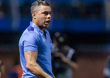 Jair Ventura deixa o Avaí e está prestes a assumir o Vitória para tentar livrar o clube da zona de rebaixamento