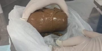 Duas mulheres grávidas são presas ao tentar entrar com drogas no Conjunto Penal de Feira de Santana