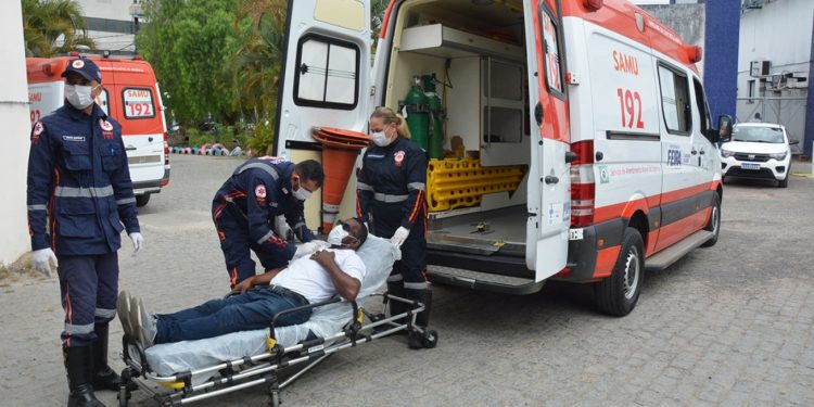 SAMU de Feira de Santana celebra 21 anos com frota renovada e expansão do atendimento