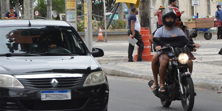SMT promove evento de conscientização sobre segurança no trânsito em Feira de Santana