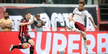 Vitória perde para o Fluminense no Barradão e segue na zona de rebaixamento