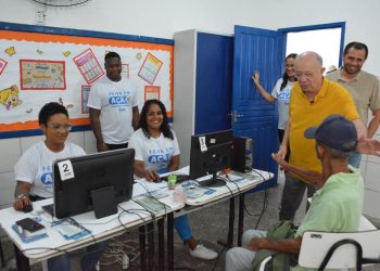 Feira em Ação leva atendimentos e serviços gratuitos a centenas de moradores do distrito de Humildes