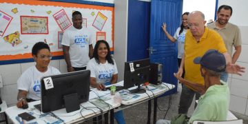 Feira em Ação leva atendimentos e serviços gratuitos a centenas de moradores do distrito de Humildes