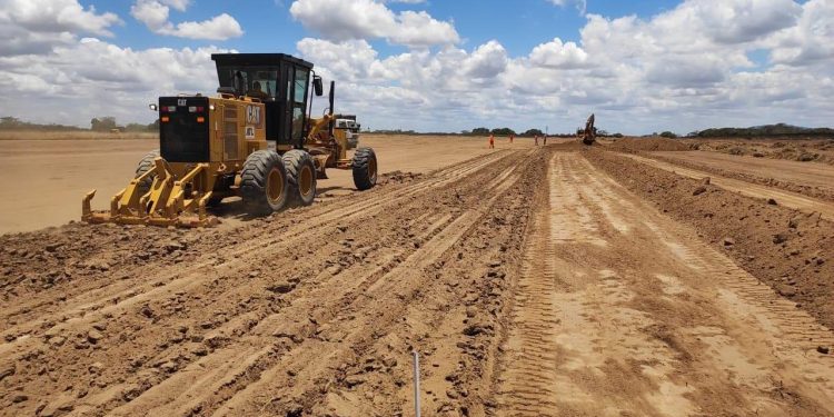 Ampliação da pista do Aeroporto João Durval Carneiro impulsiona conectividade de Feira de Santana