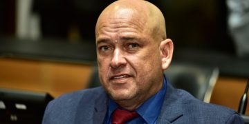 Deputado estadual Binho Galinha se entrega ao MP e é preso na Bahia