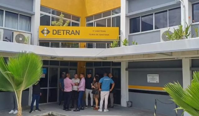 Feira de Santana recebe ação educativa para credenciamento de empresas de desmonte de veículos