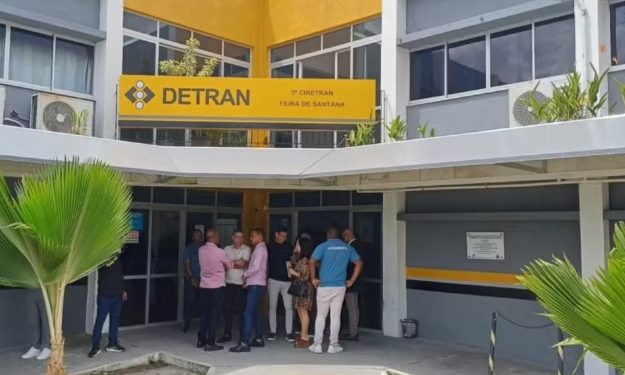 Feira de Santana inicia emissão da nova carteira de identidade nacional com CPF como registro único