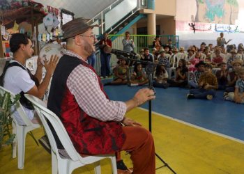 Feira de Santana recebe projeto “Tá na Lei” para levar literatura de cordel e oralidades africanas às escolas