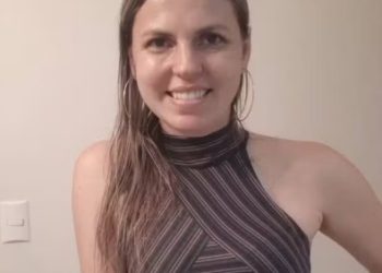 Inspetora da PRF suspeita de injúria racial contra capitão da PM é solta após audiência de custódia em Feira de Santana