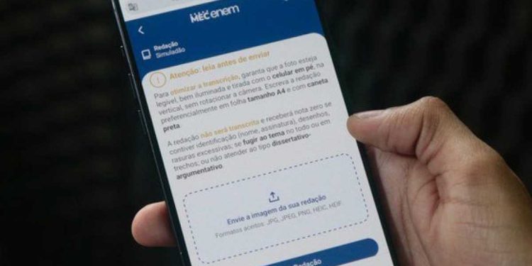 MEC lança aplicativo com simulados e correção de redações para o Enem 2025